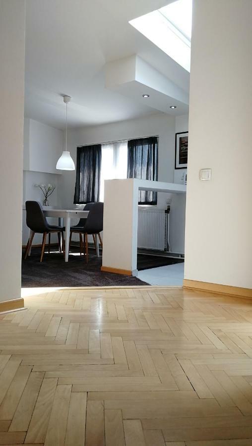 Mansarda Apartment เบลเกรด ภายนอก รูปภาพ